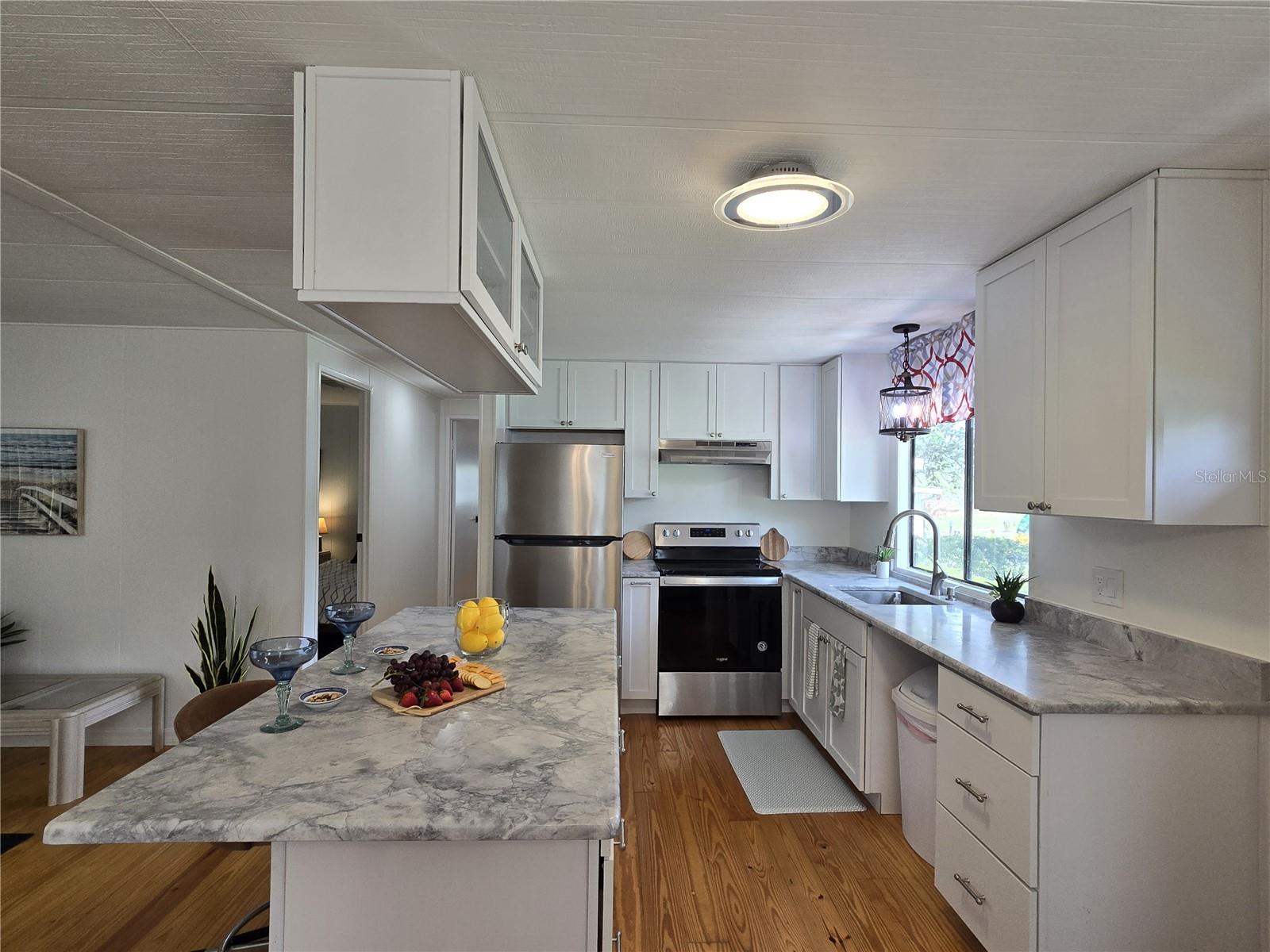 Image 15 of 30 For 2458 Putter Road 1610