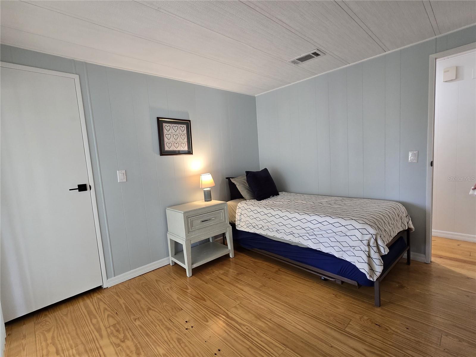 Image 24 of 30 For 2458 Putter Road 1610