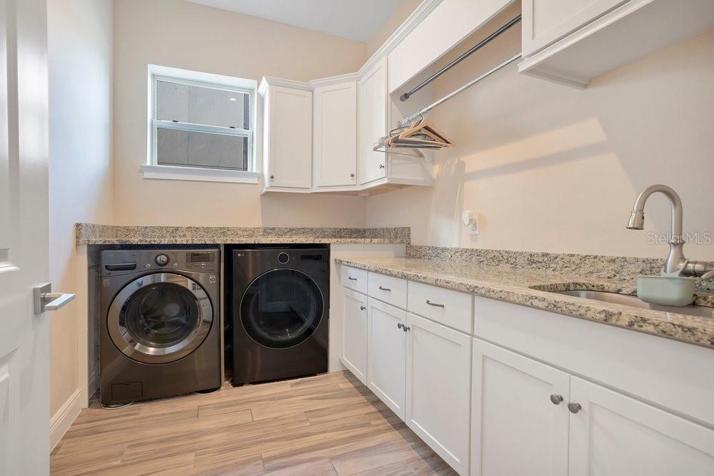 Image 46 of 71 For 743 Canopy Estates Drive