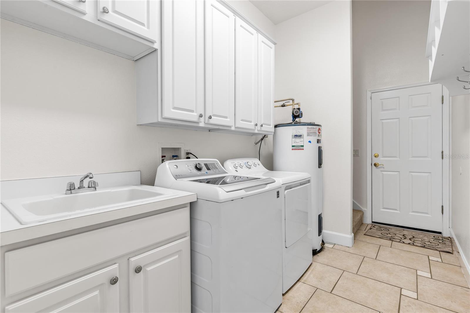 Image 20 of 50 For 878 Cardinal Pointe Cove