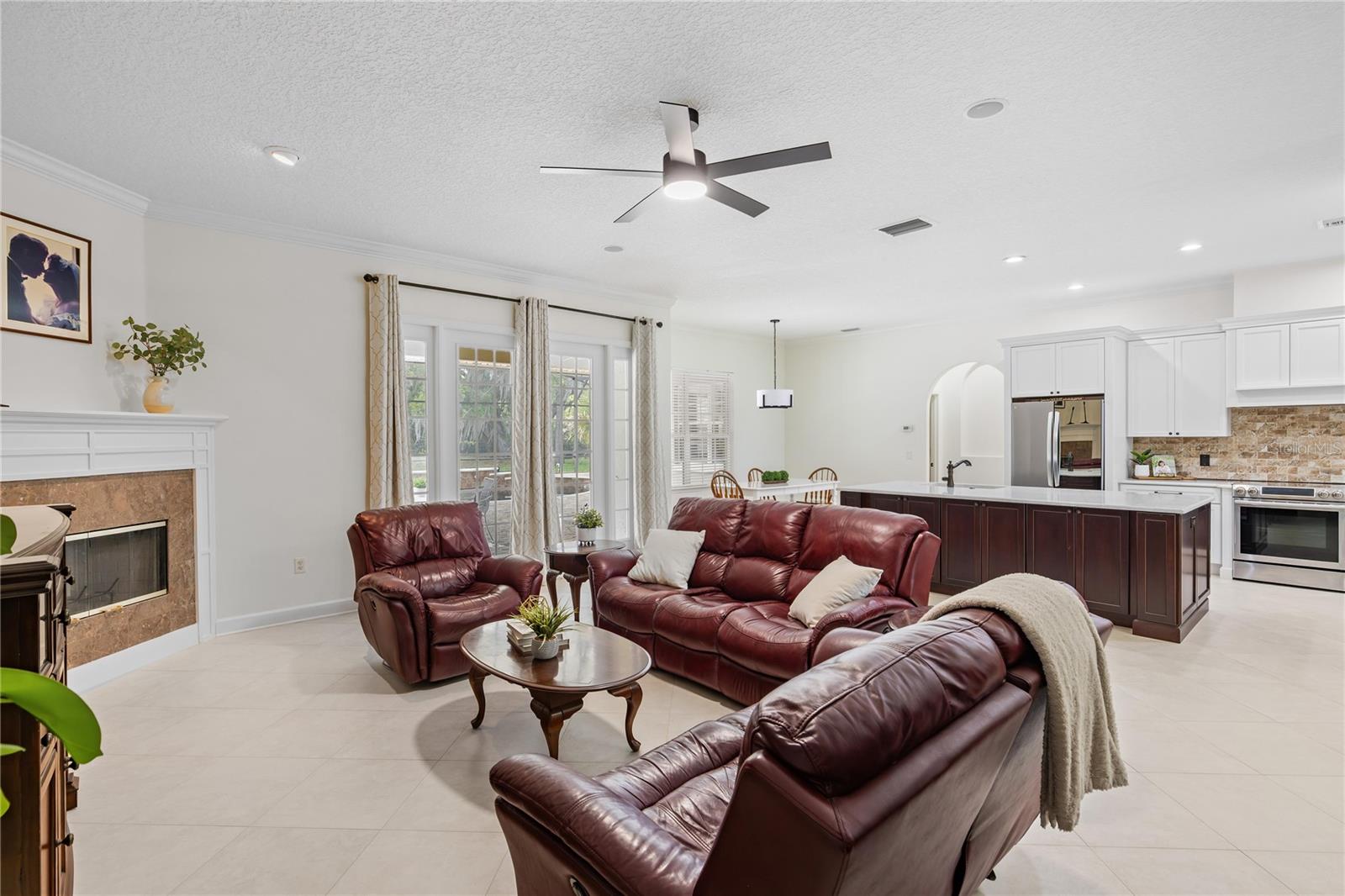 Image 25 of 50 For 878 Cardinal Pointe Cove