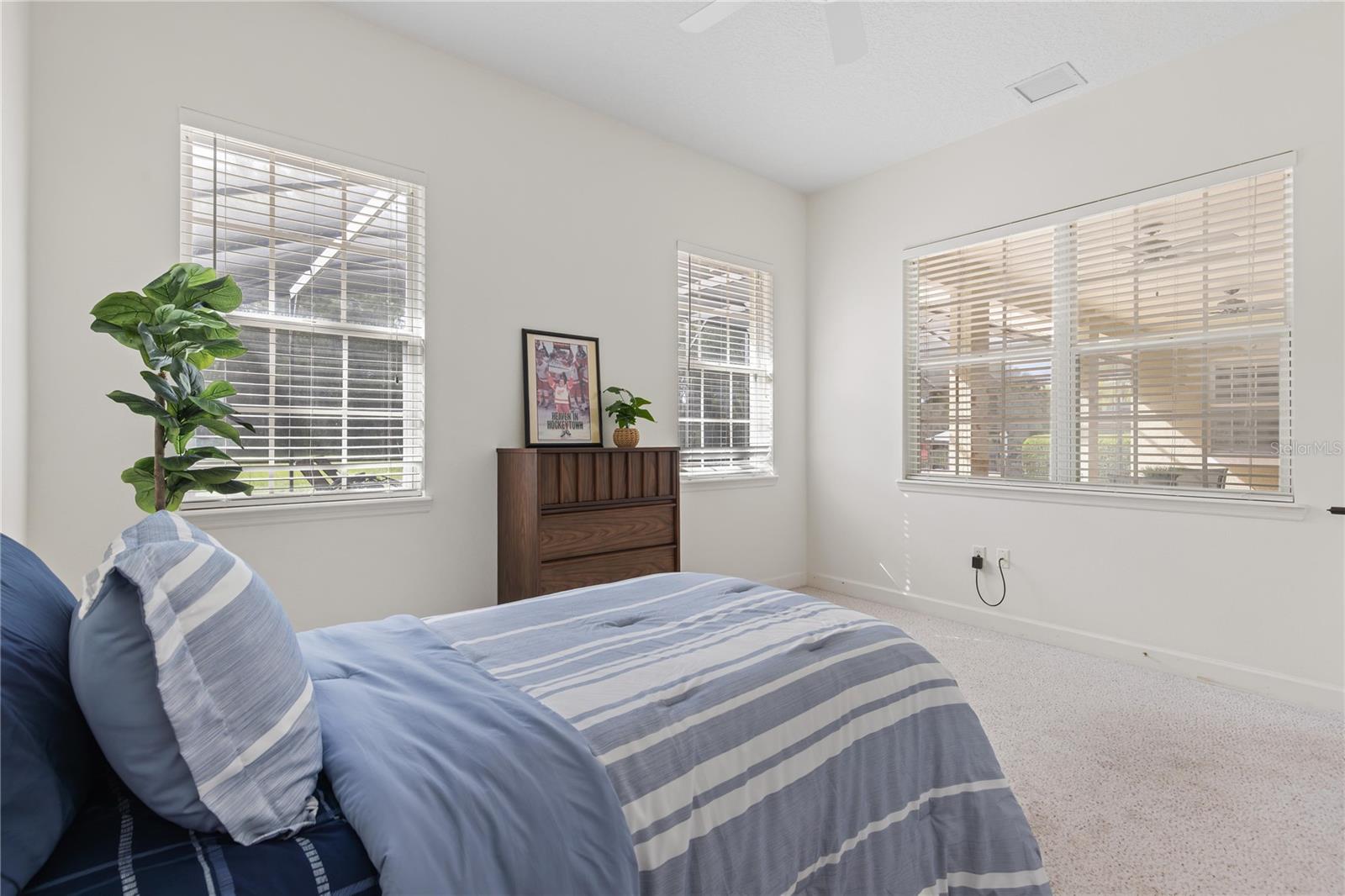 Image 29 of 50 For 878 Cardinal Pointe Cove