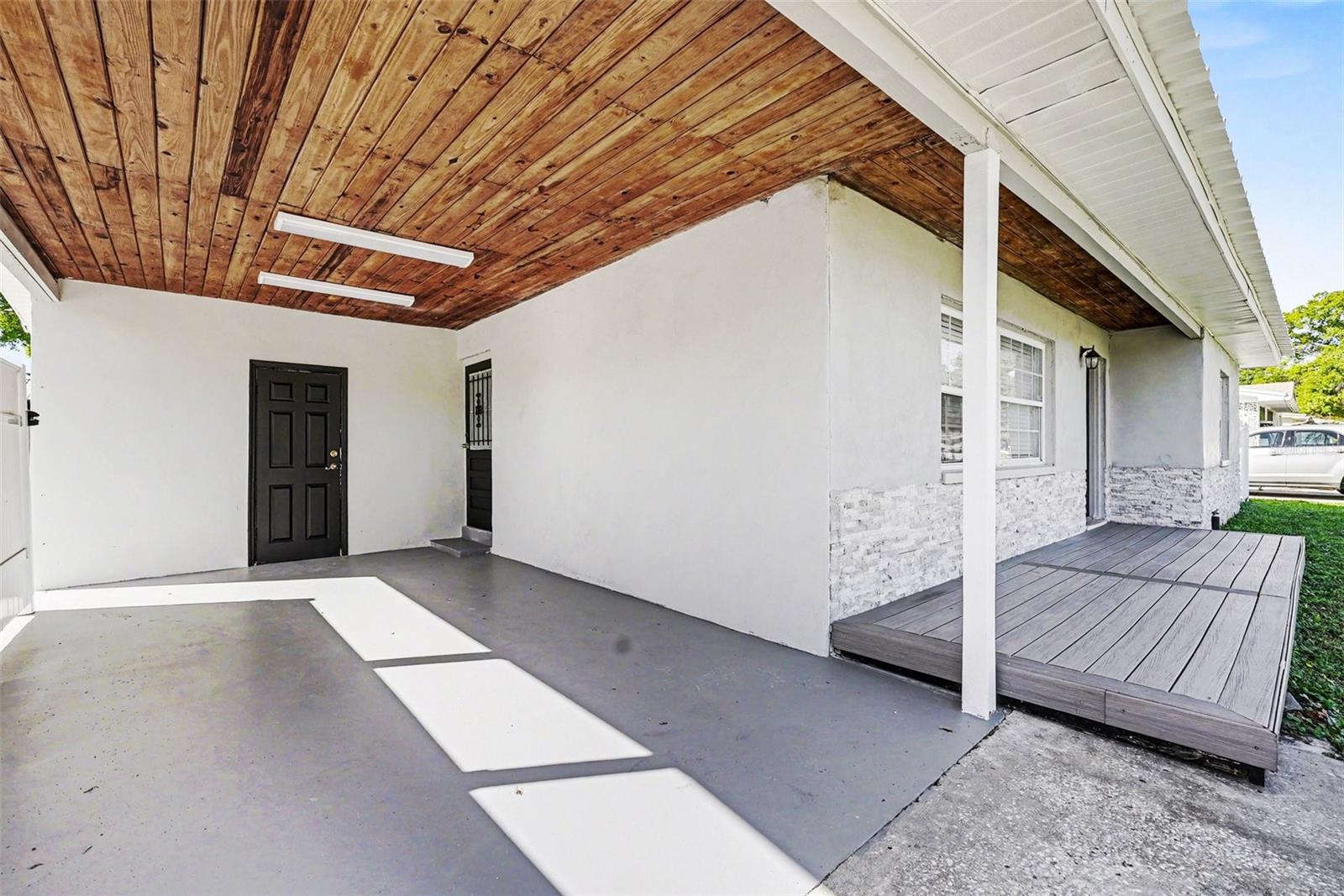 Image 3 of 31 For 1514 River Lane