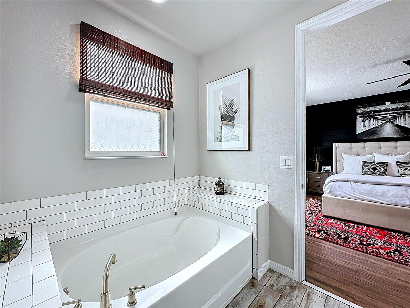 Image 42 of 61 For 2903 Sera Bella Way