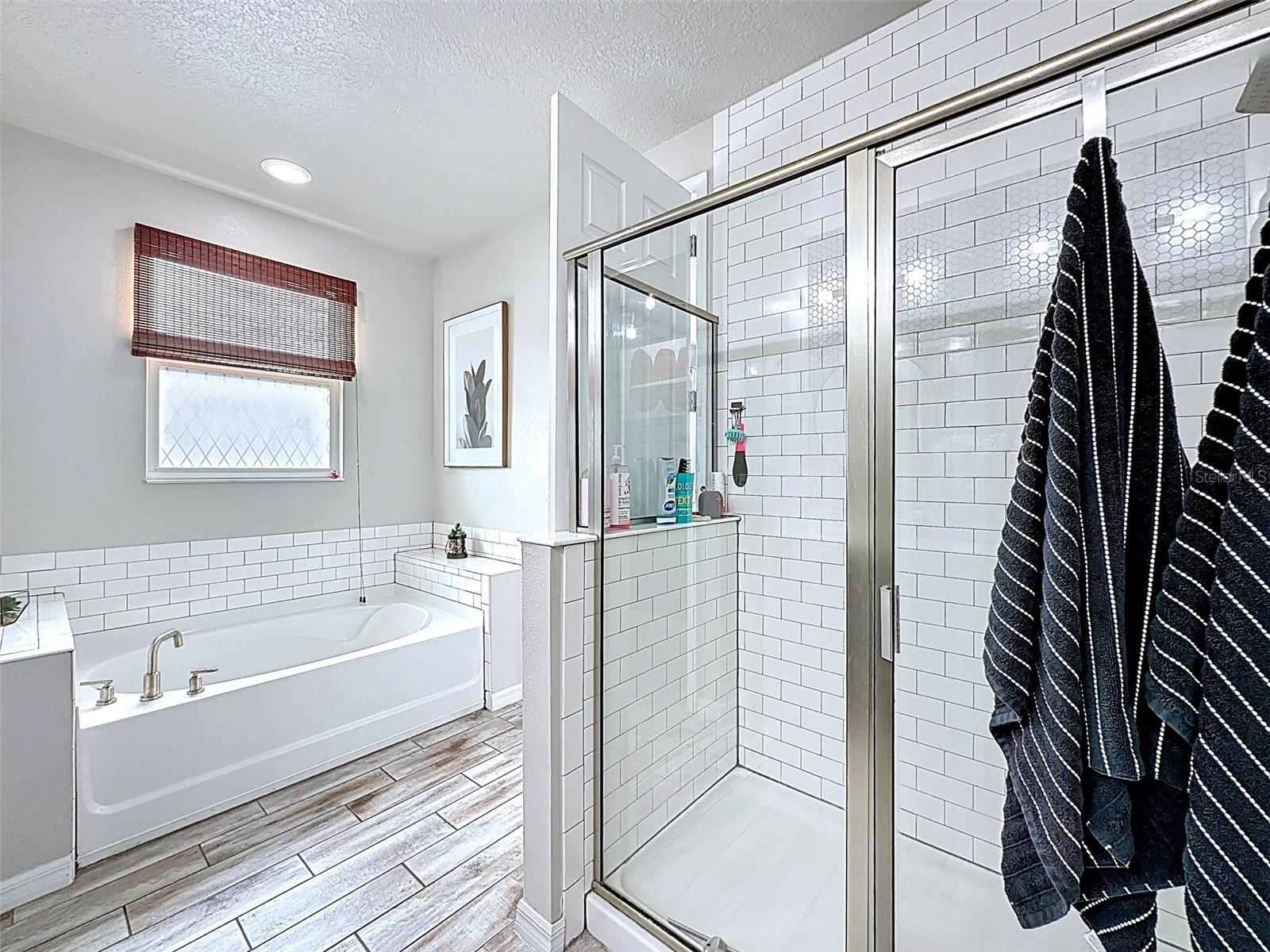 Image 43 of 61 For 2903 Sera Bella Way