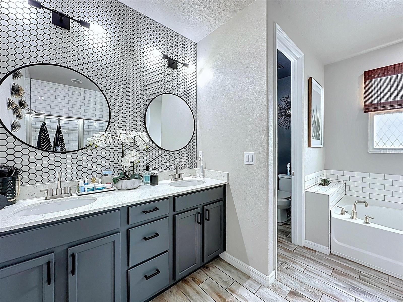 Image 44 of 61 For 2903 Sera Bella Way