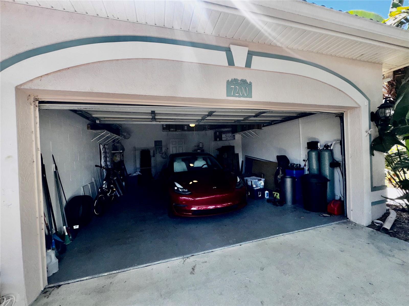 Image 15 of 45 For 7200 Bay Club Way