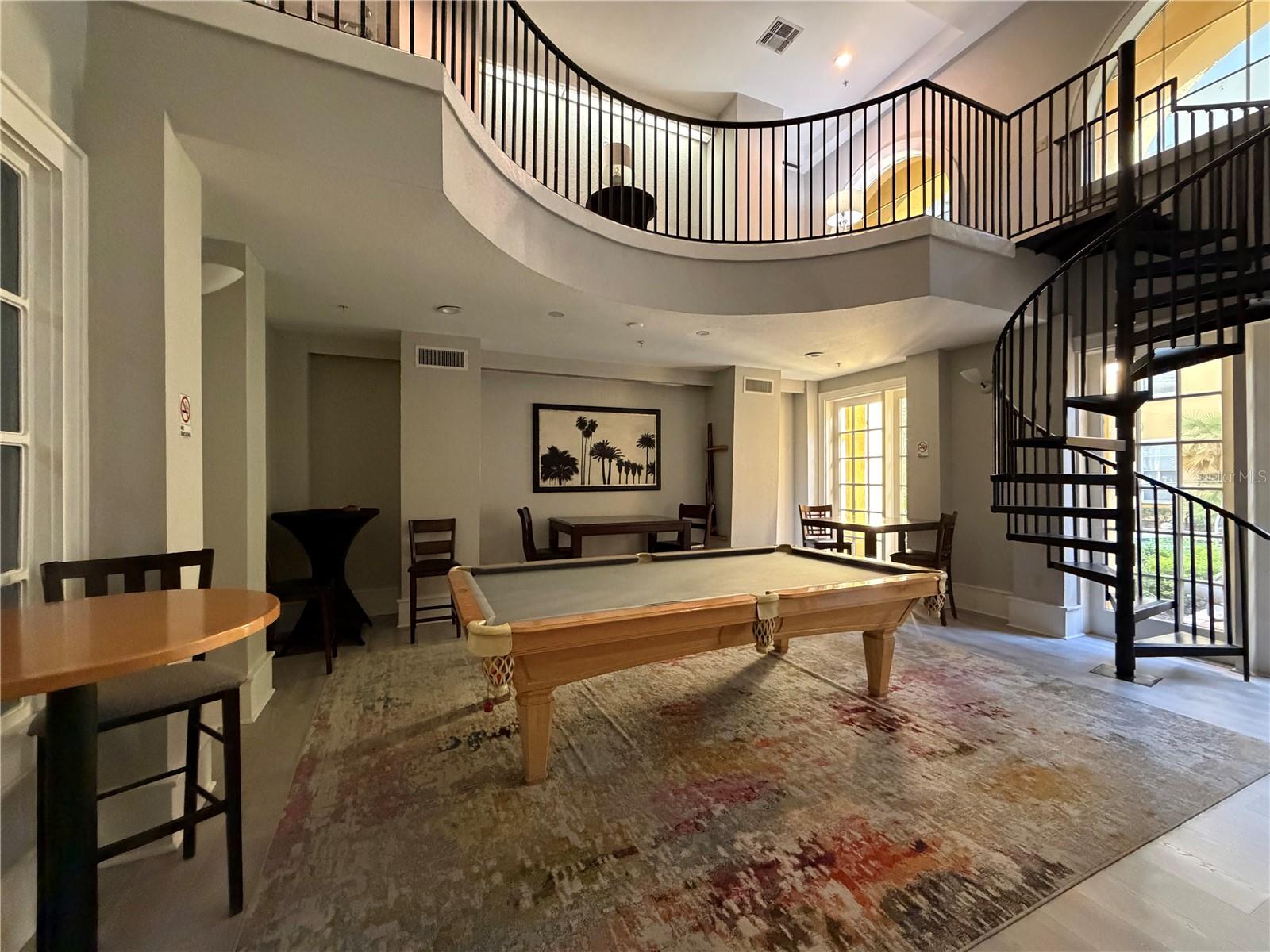 Image 25 of 37 For 860 Orange Avenue 301