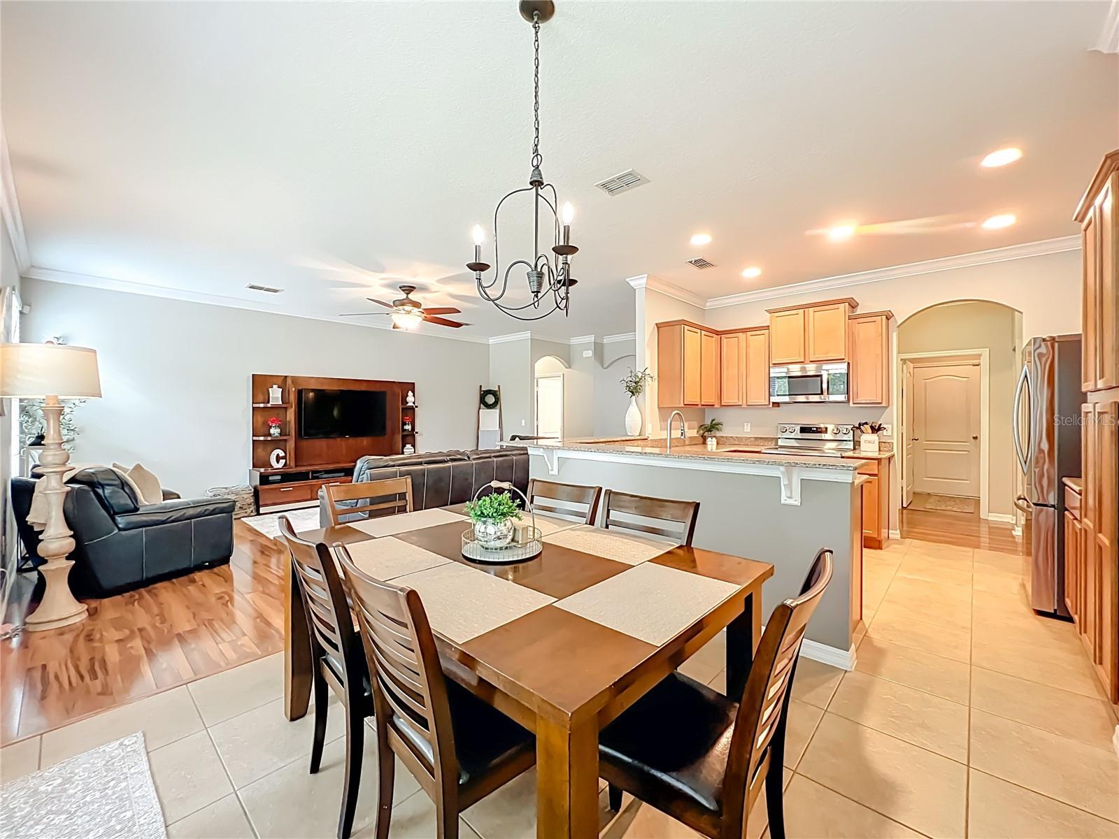 Image 15 of 44 For 1118 Trolling Drive