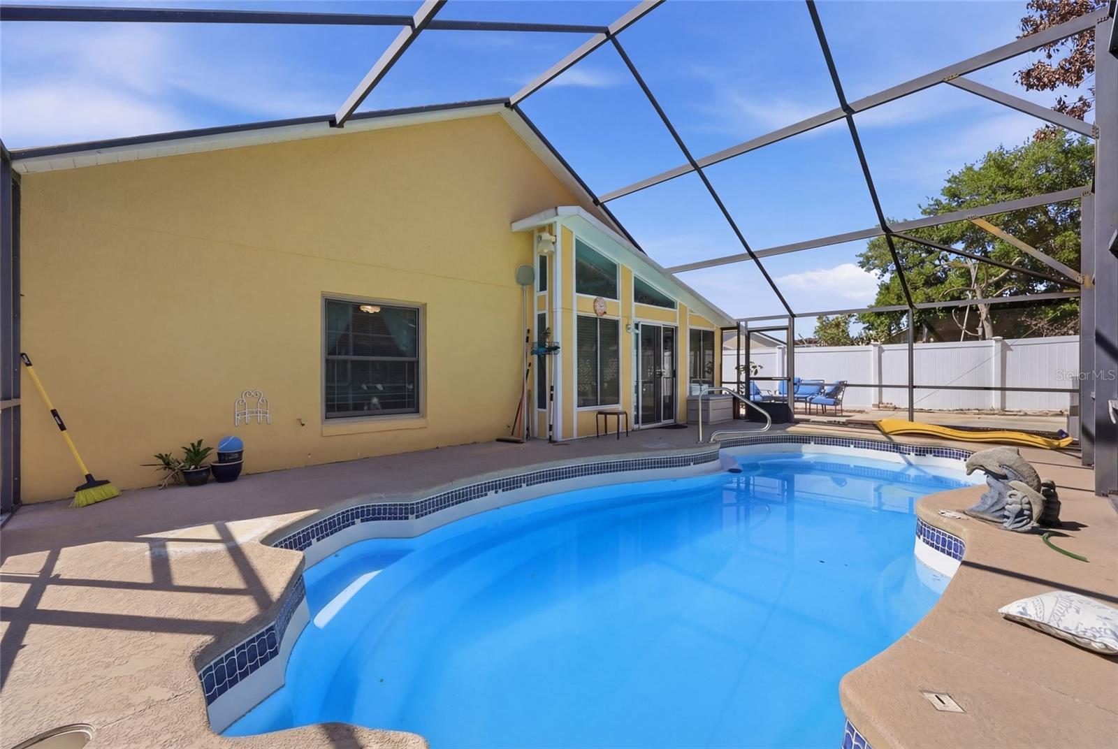 Image 29 of 51 For 12315 Kenton Court