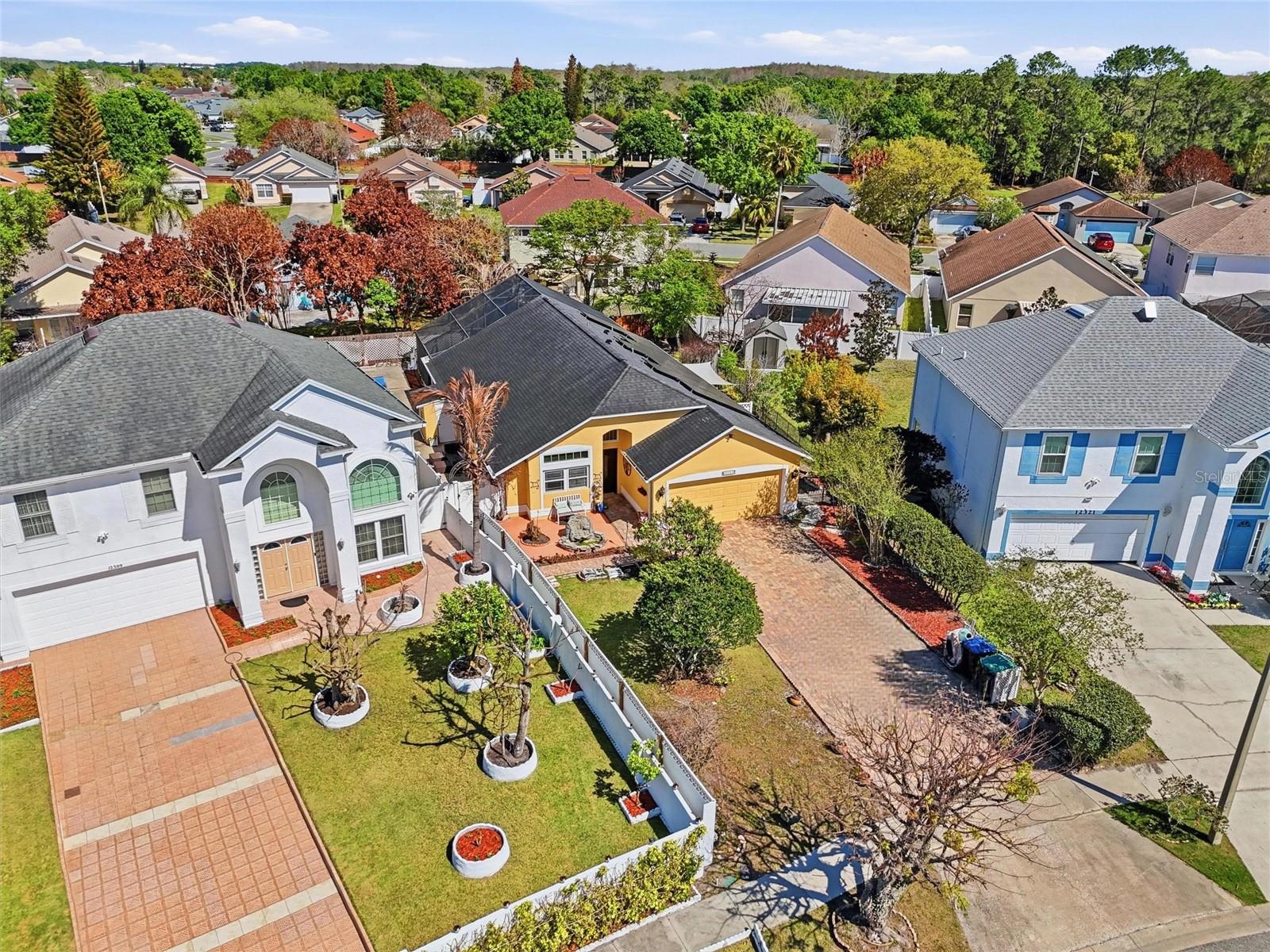 Image 44 of 51 For 12315 Kenton Court