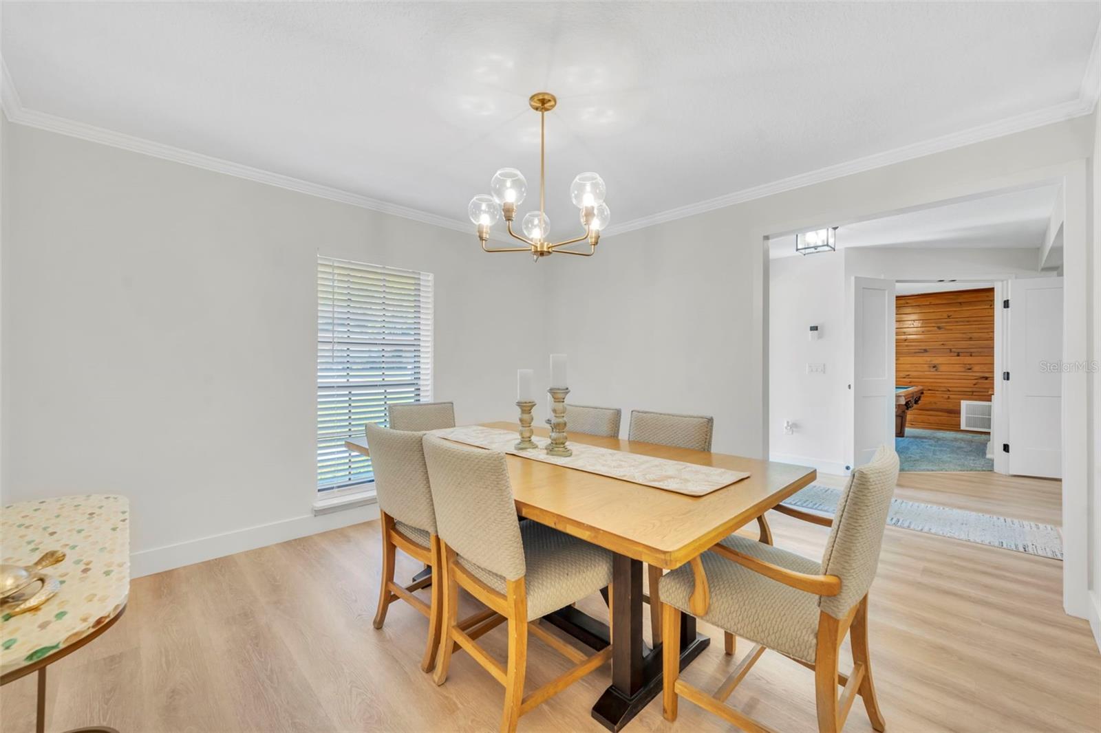 Listing photo id 23 for 853 Pine Shadow Drive