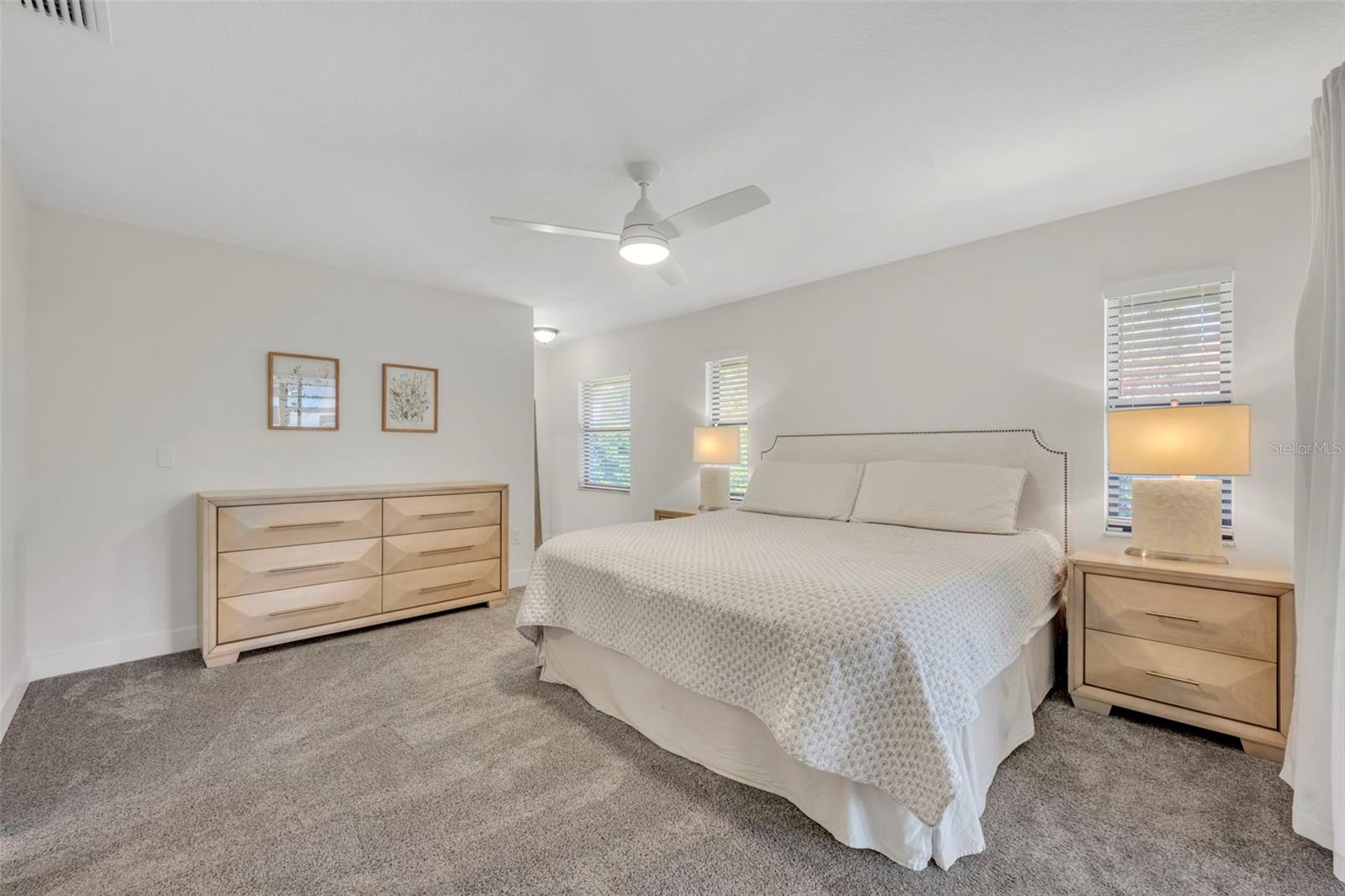 Listing photo id 27 for 853 Pine Shadow Drive