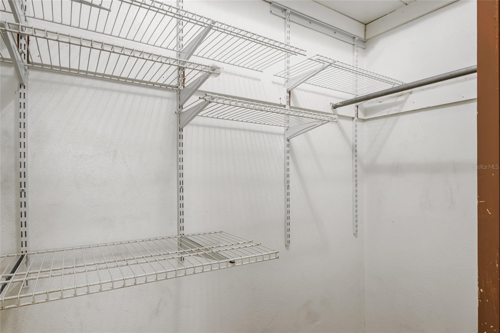 Image 17 of 49 For 2304 Vine Street