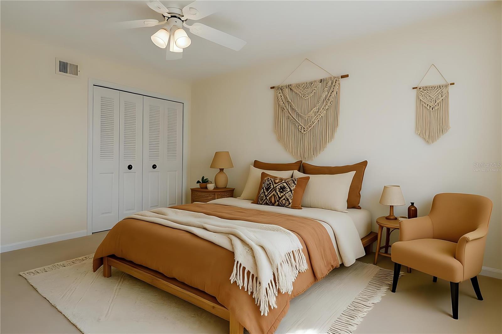 Image 15 of 56 For 618 Woodridge Drive