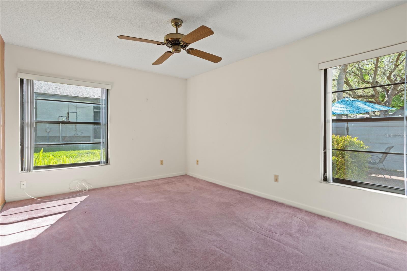 Image 30 of 56 For 618 Woodridge Drive