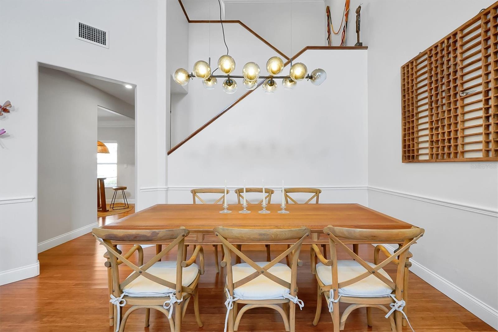 Image 16 of 59 For 7259 Regina Way