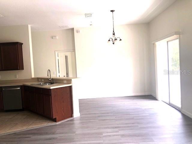 Image 6 of 20 For 10834 Eclipse Lily Way 10834