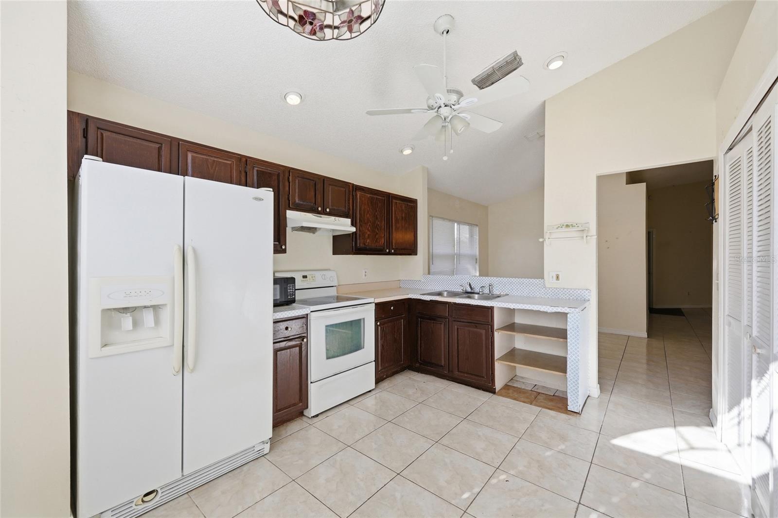 Image 13 of 44 For 1005 Delnova Lane