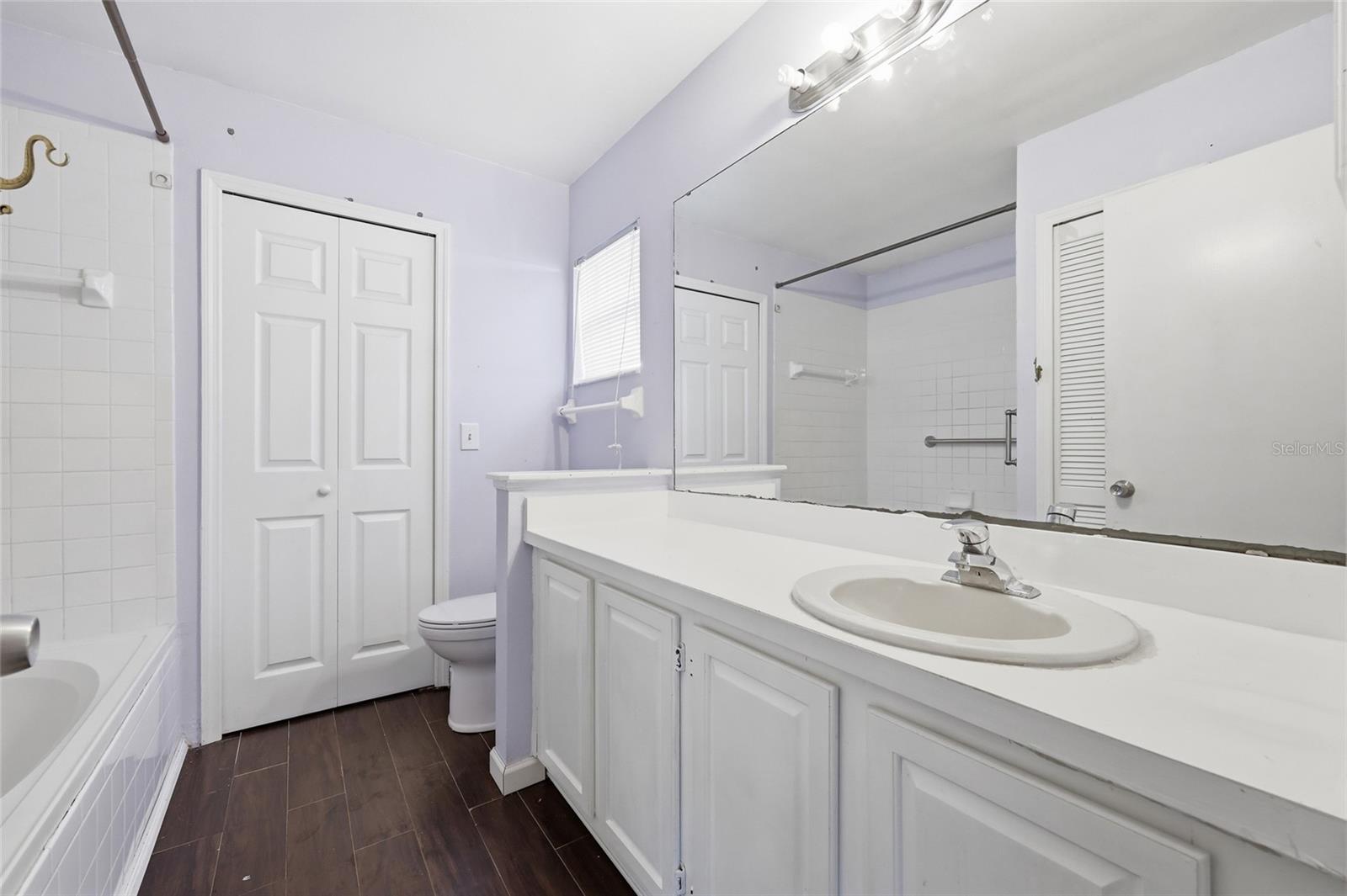 Image 20 of 44 For 1005 Delnova Lane