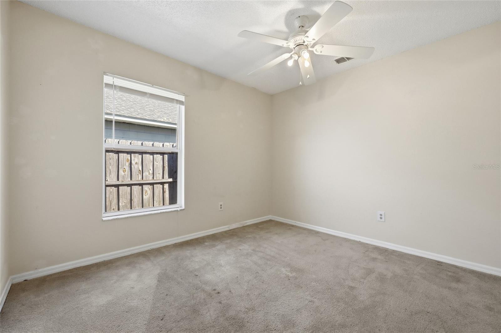 Image 23 of 44 For 1005 Delnova Lane