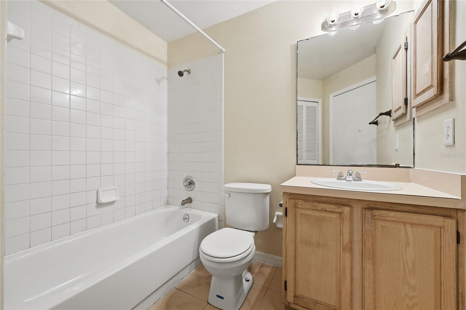 Image 24 of 44 For 1005 Delnova Lane