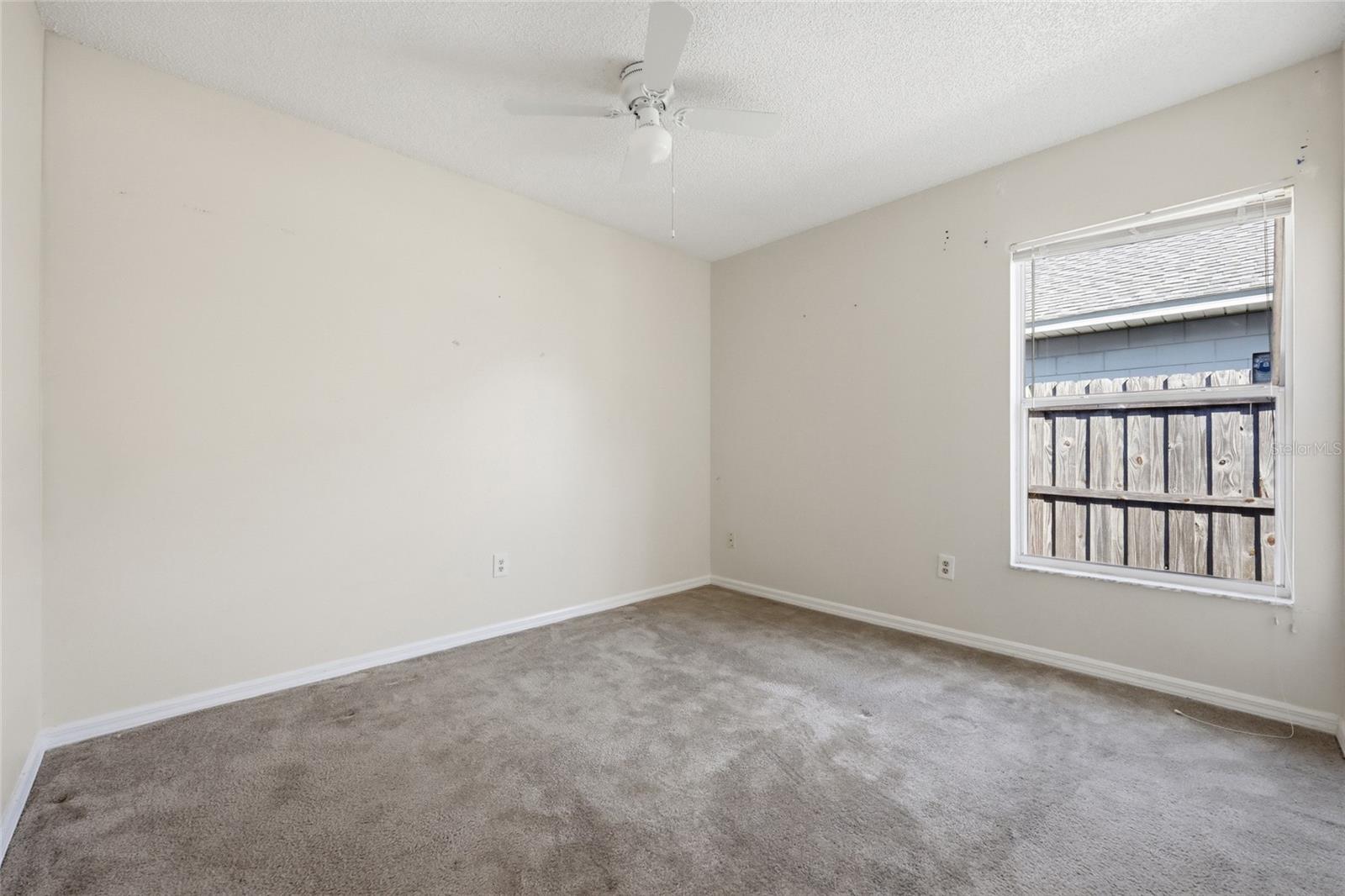 Image 26 of 44 For 1005 Delnova Lane