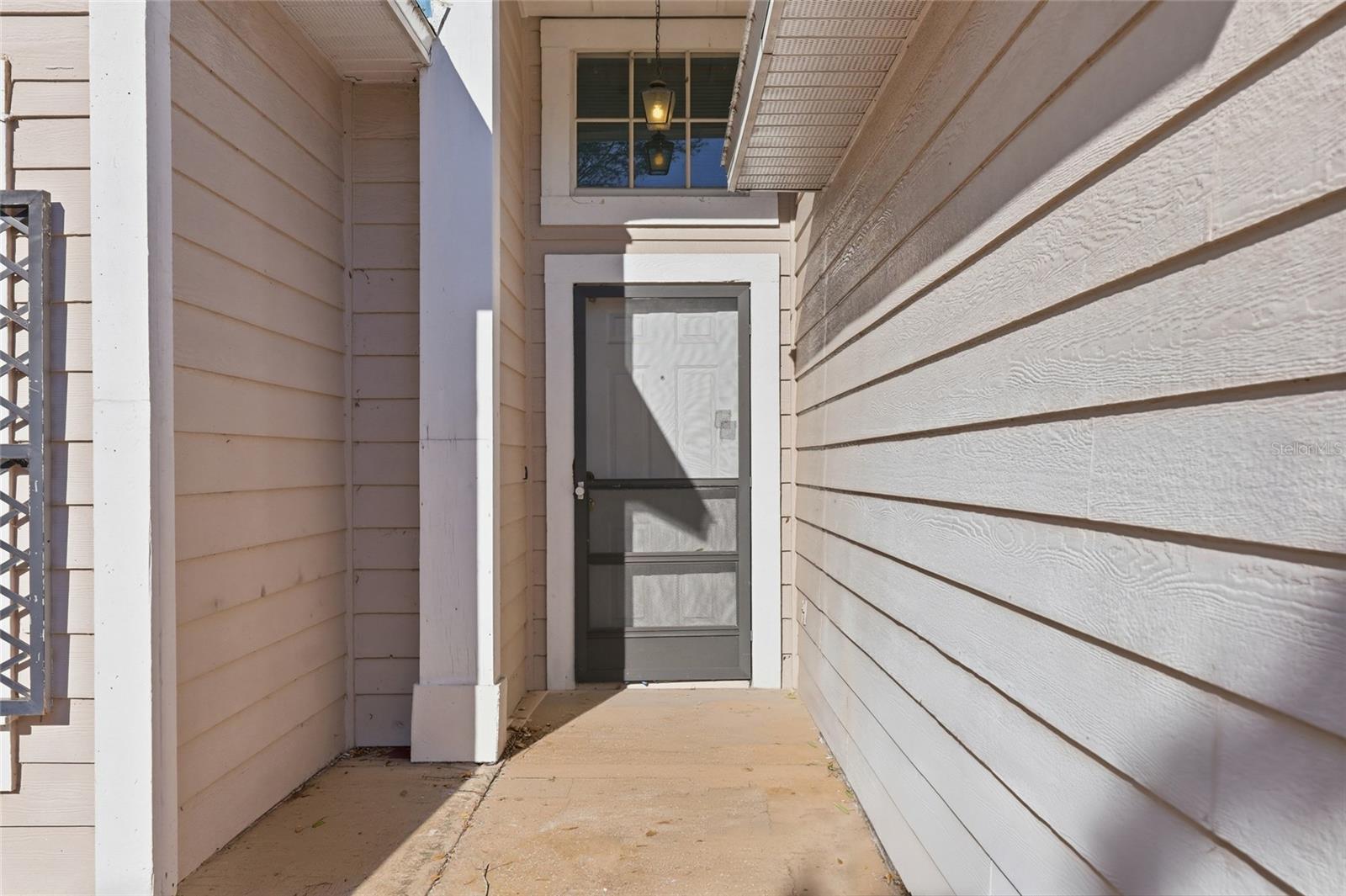 Image 3 of 44 For 1005 Delnova Lane