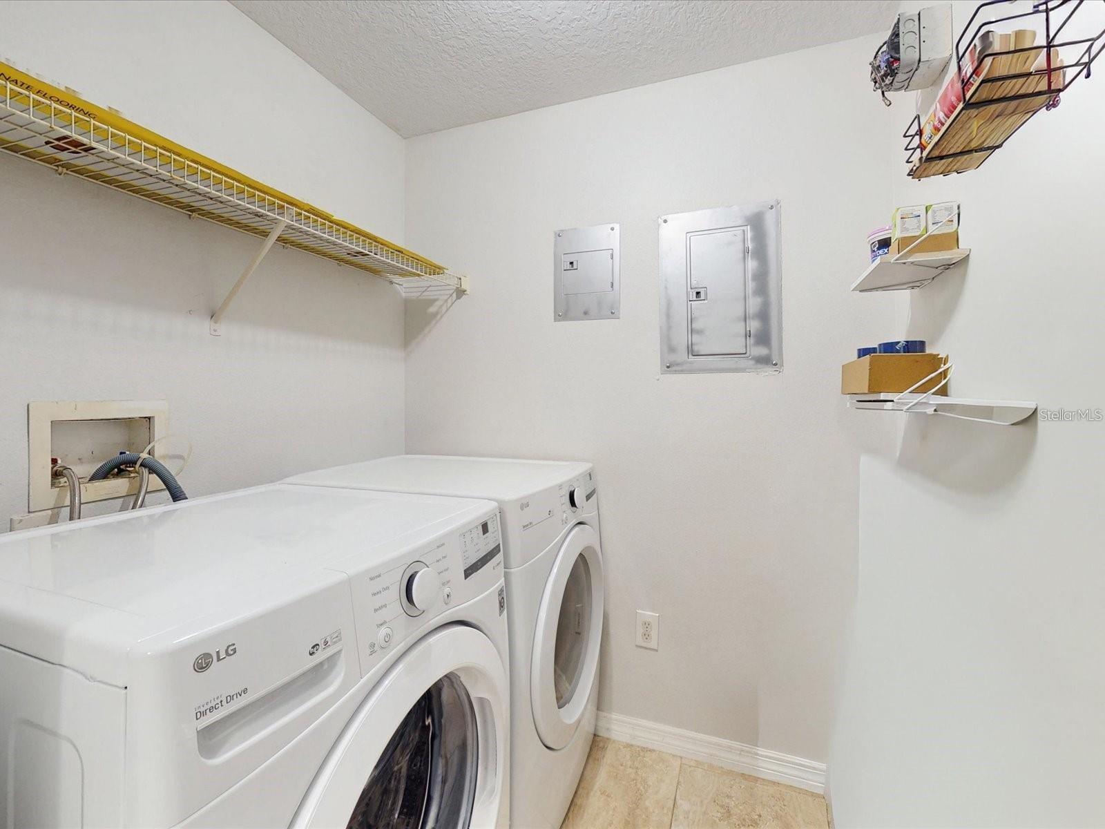 Image 20 of 27 For 5578 Metrowest Boulevard 203