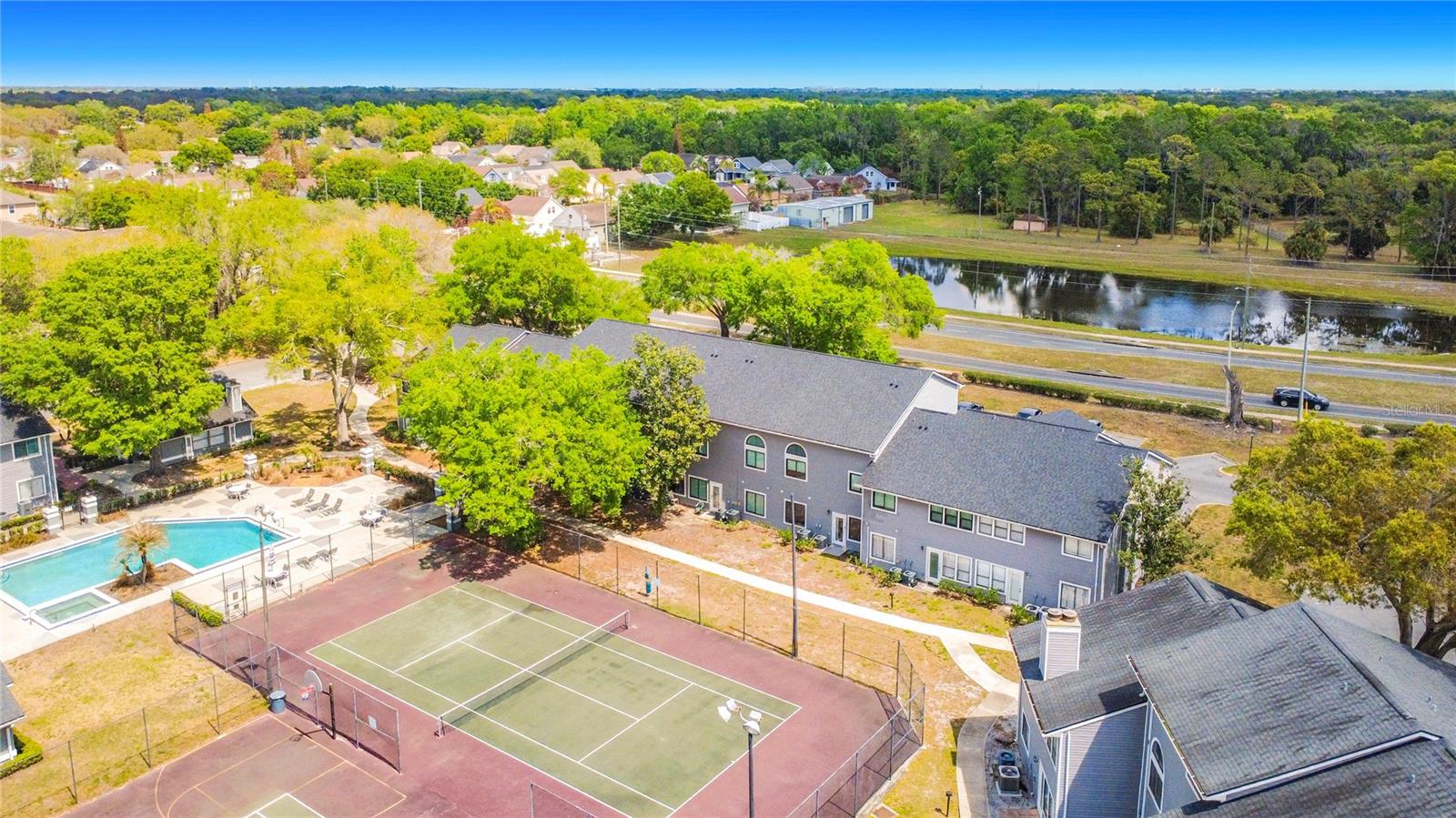 Image 46 of 47 For 2260 Grenwich Avenue 2260