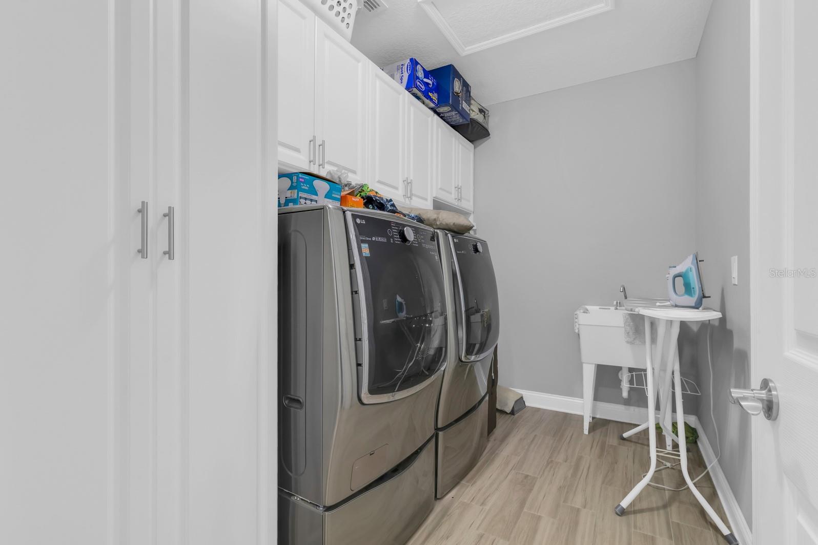 Image 42 of 63 For 5305 Bristol Cone Way