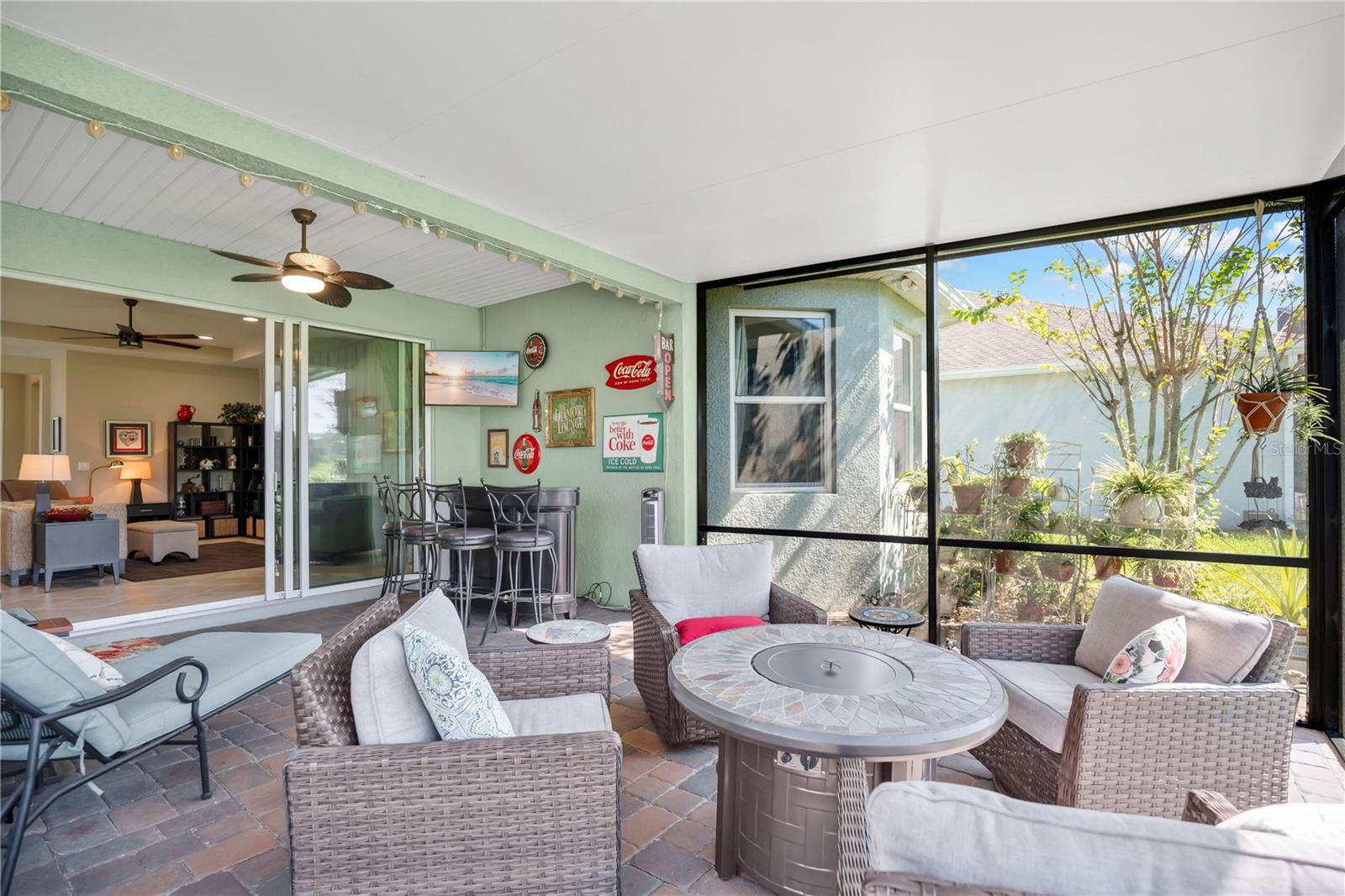 Image 29 of 50 For 1066 Victoria Hills Drive South