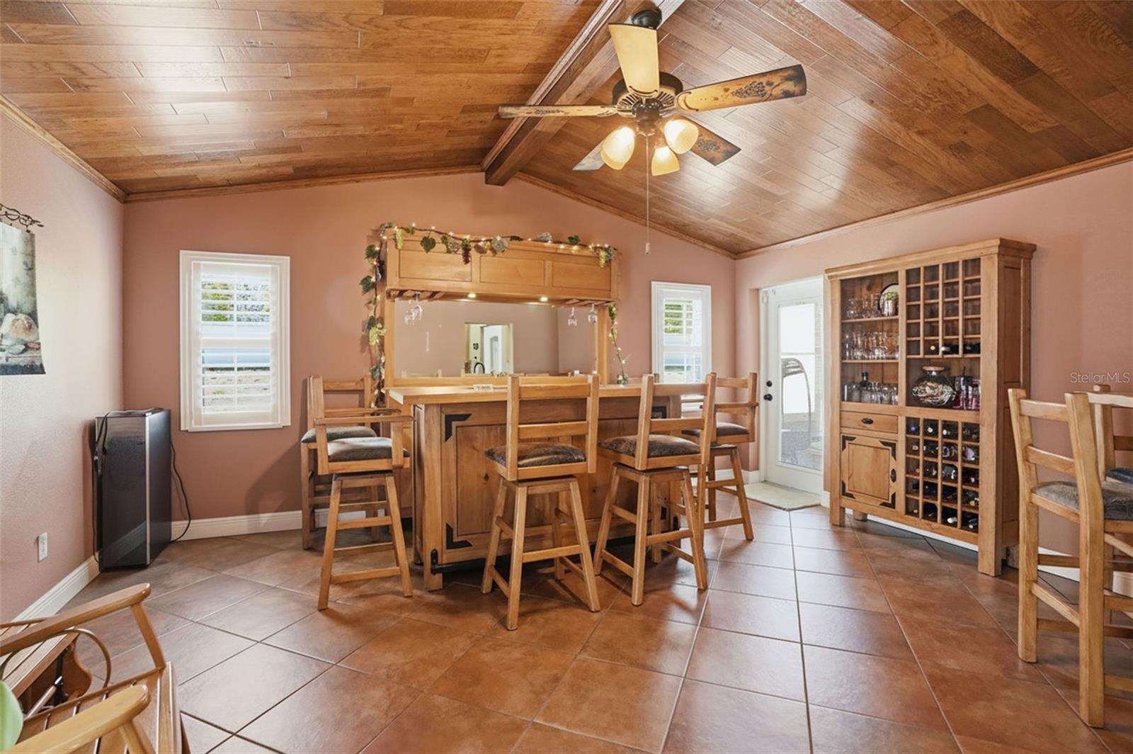 Image 14 of 28 For 363 Royal Palm Way