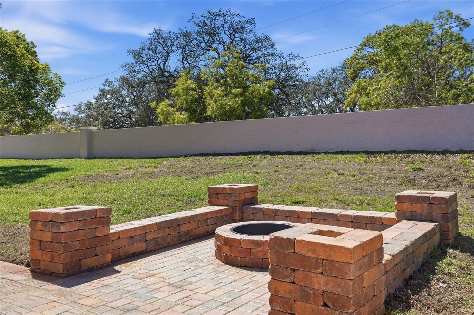 Image 20 of 28 For 363 Royal Palm Way