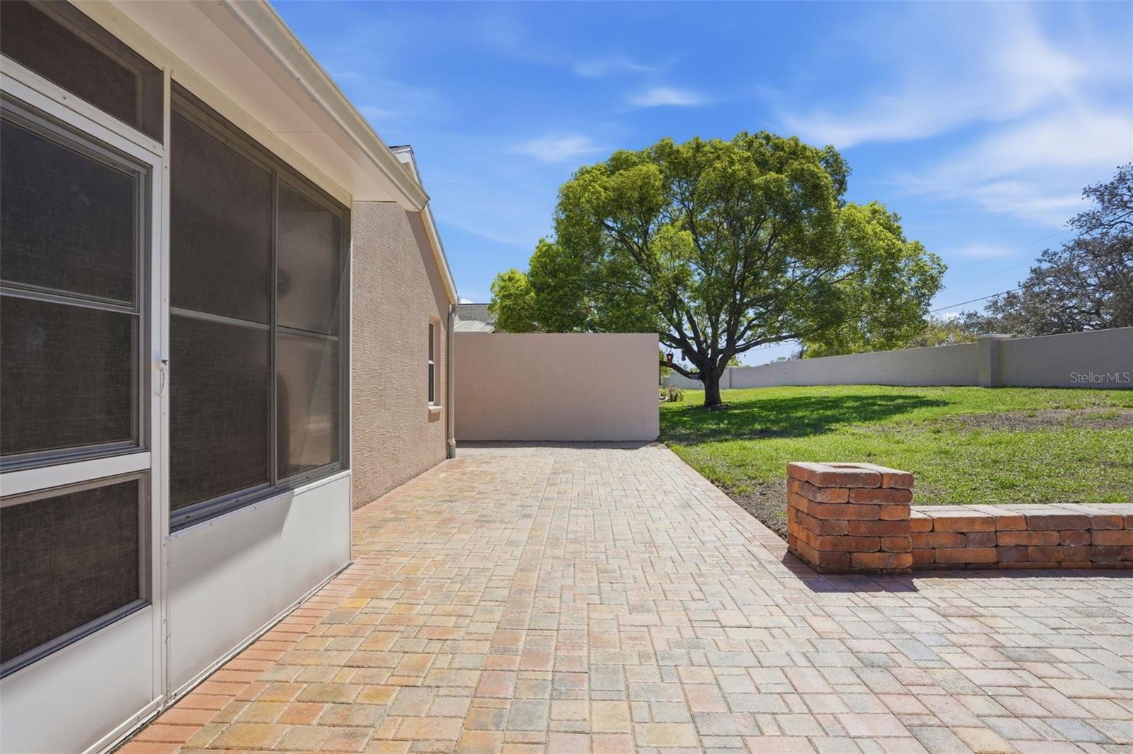 Image 21 of 28 For 363 Royal Palm Way