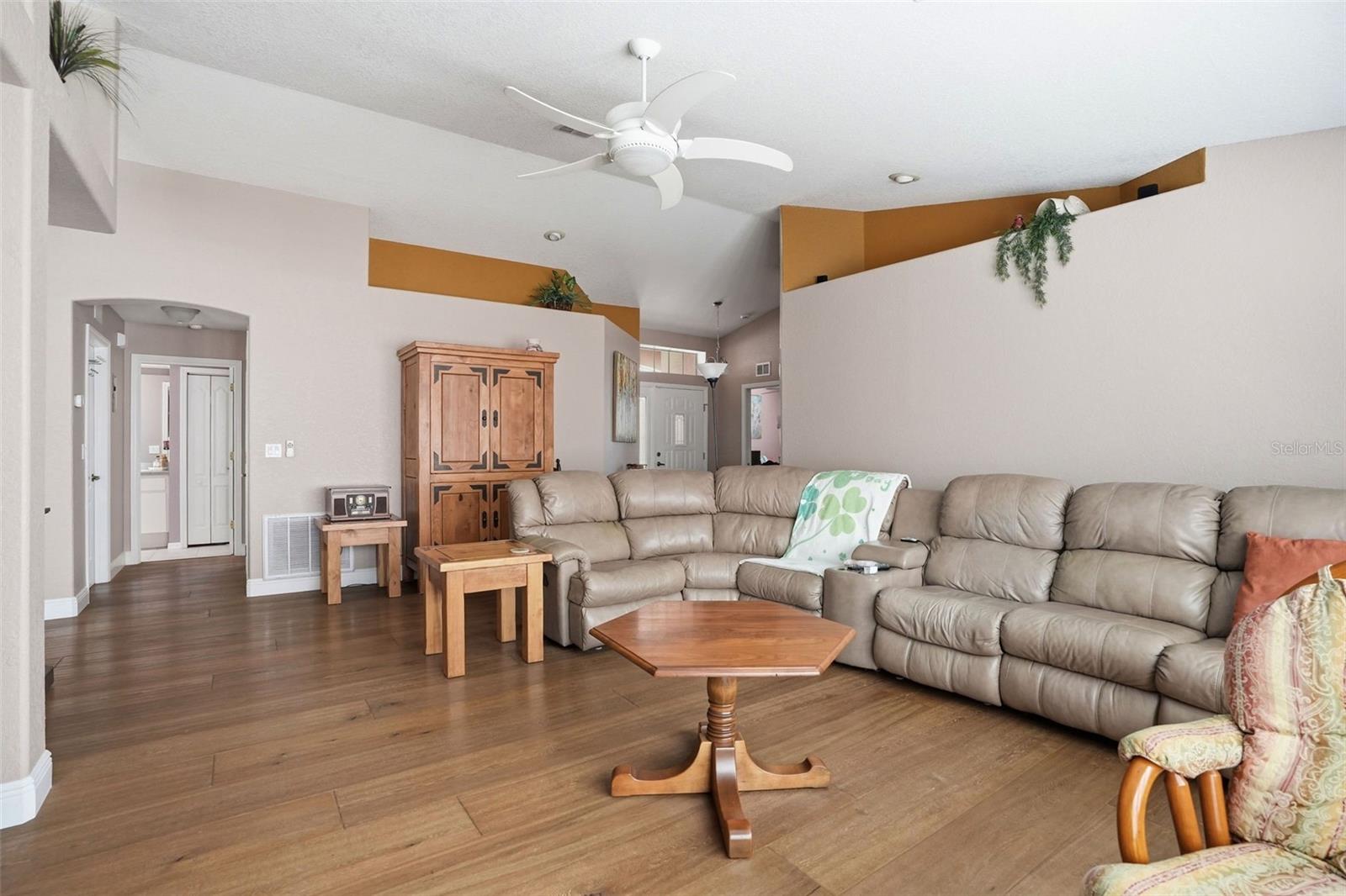 Image 7 of 28 For 363 Royal Palm Way