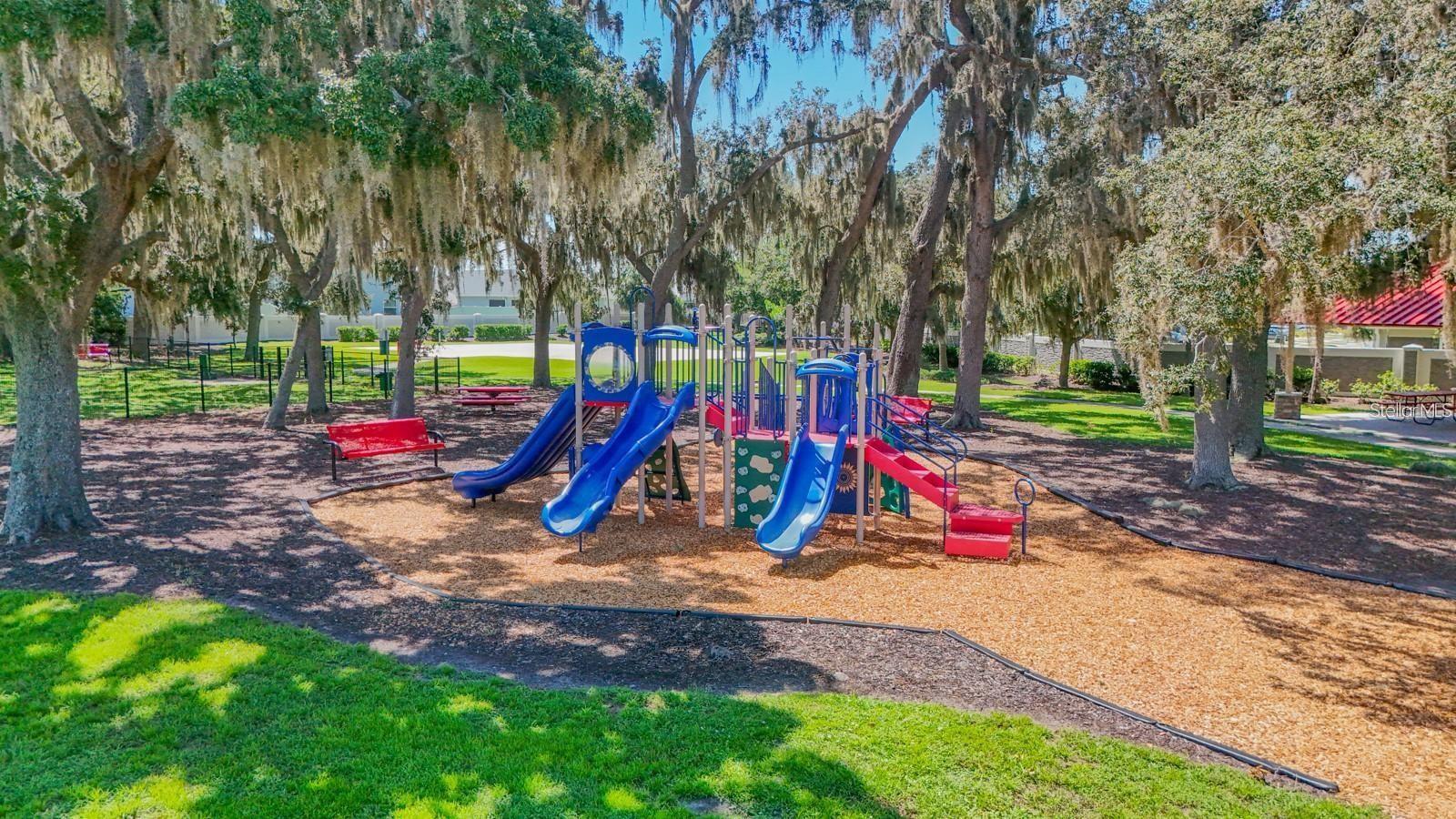 Image 16 of 20 For 3028 Lakes Crest Avenue