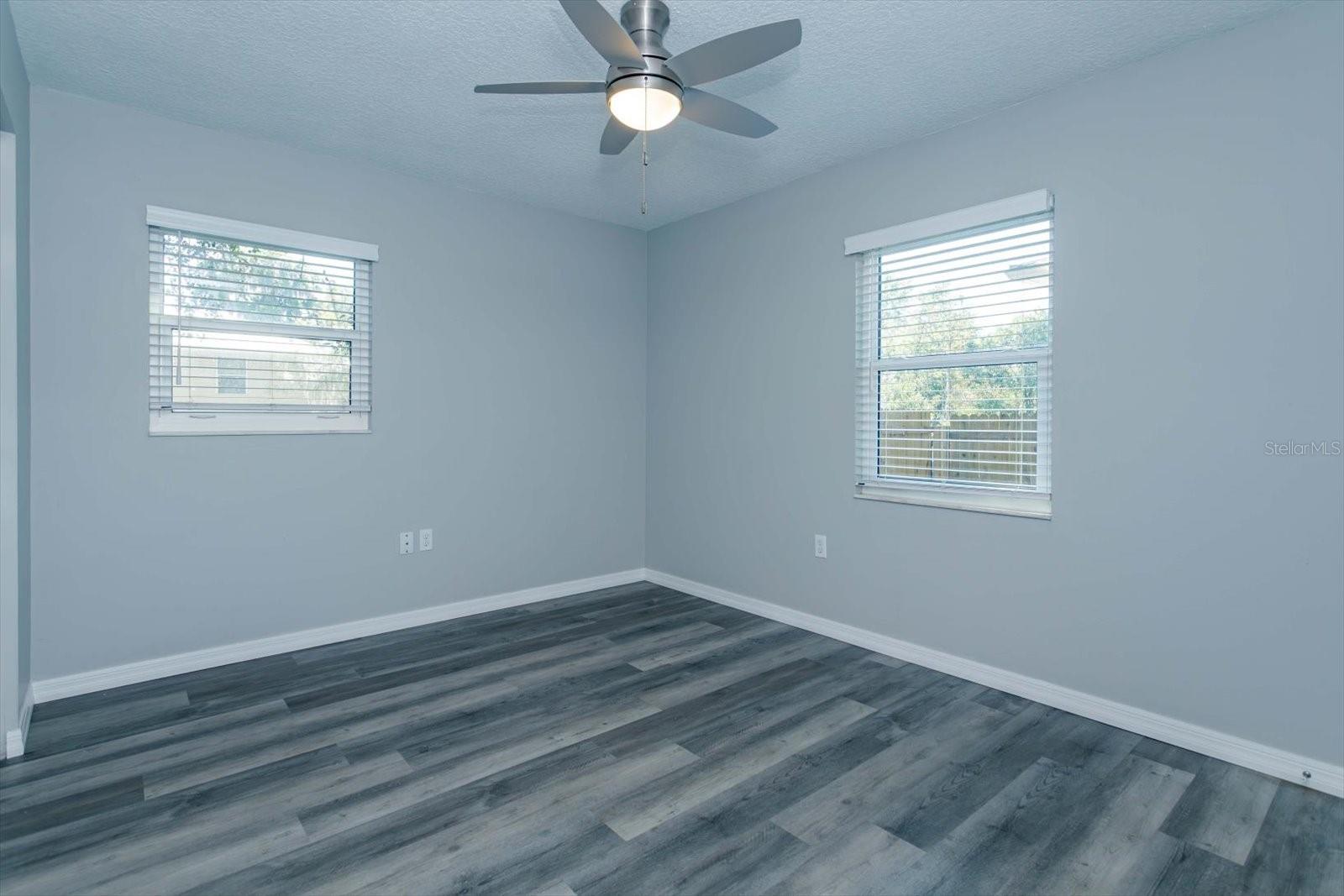 Image 11 of 20 For 302 Ballard Avenue