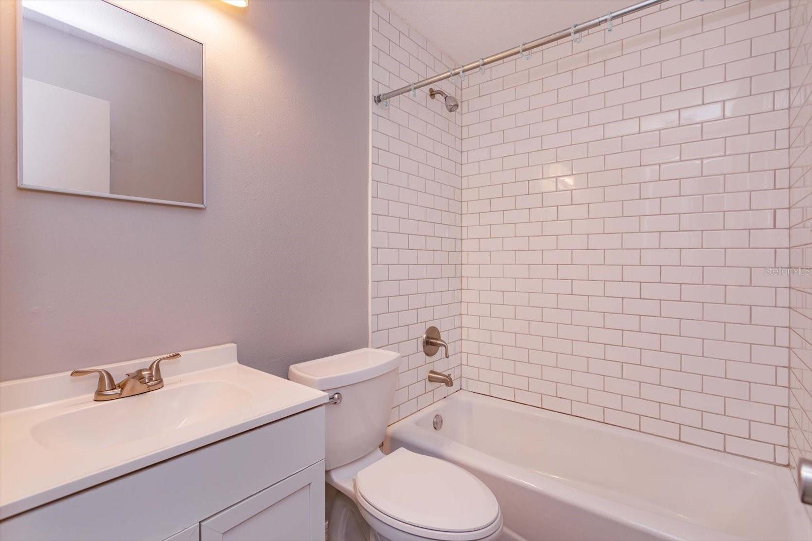 Image 16 of 20 For 302 Ballard Avenue