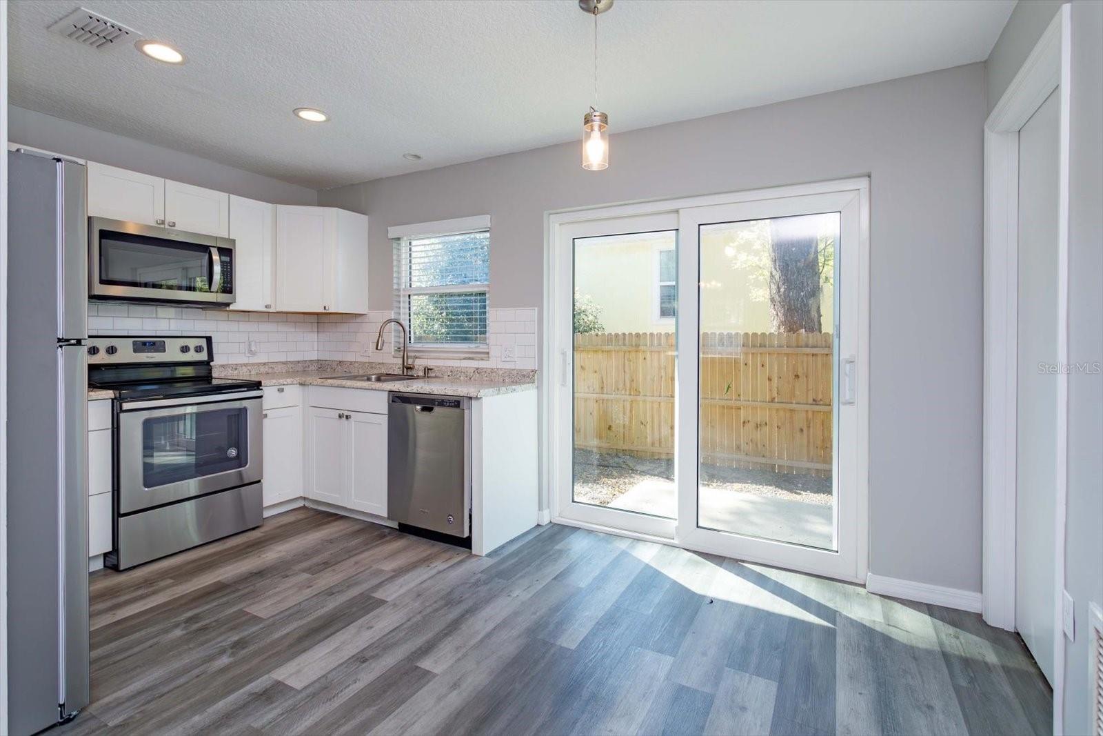 Image 8 of 20 For 302 Ballard Avenue