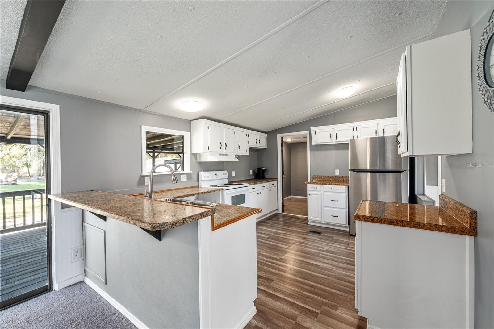 Image 13 of 74 For 5600 39th Street