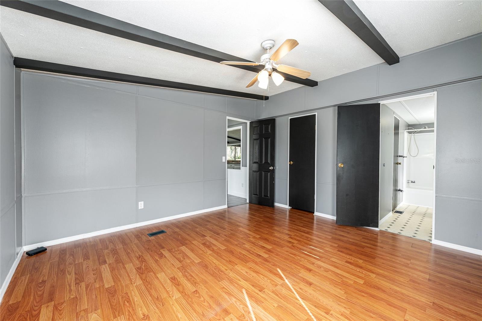 Image 22 of 74 For 5600 39th Street