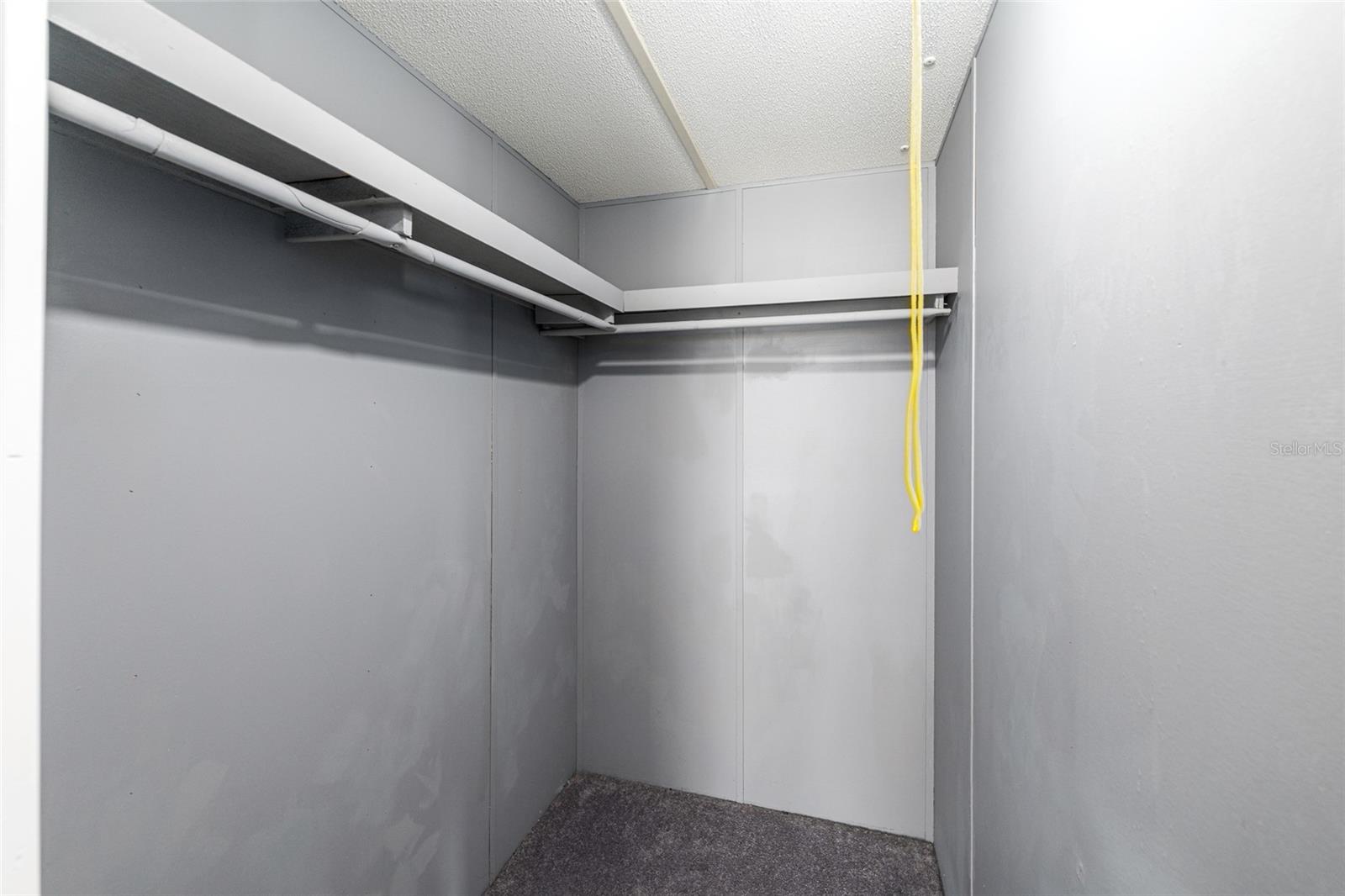 Image 32 of 74 For 5600 39th Street