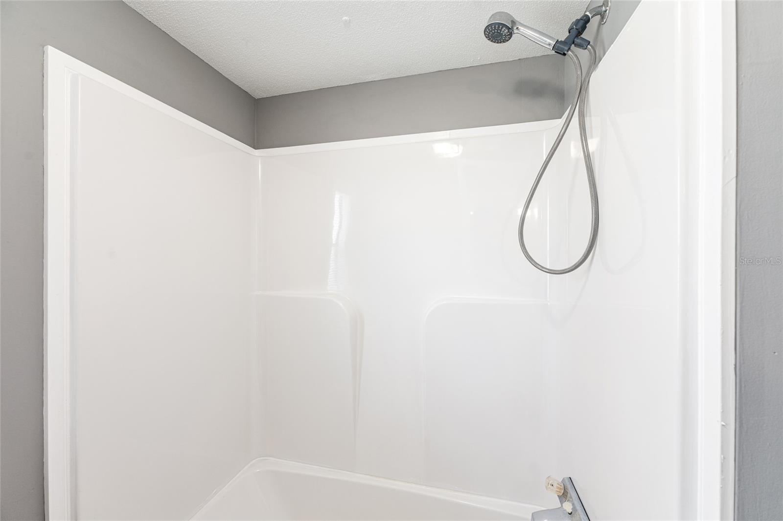 Image 37 of 74 For 5600 39th Street