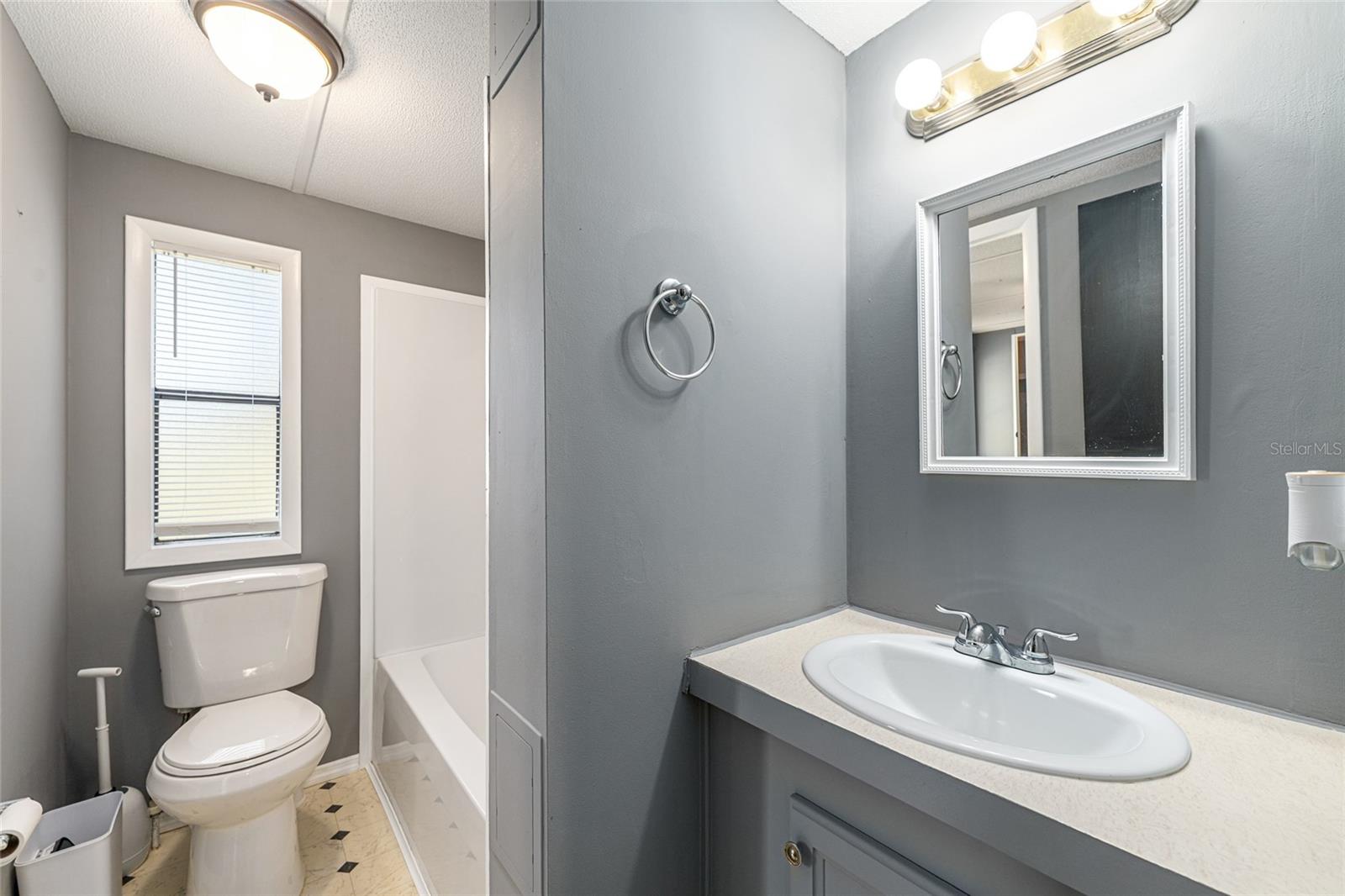 Image 38 of 74 For 5600 39th Street