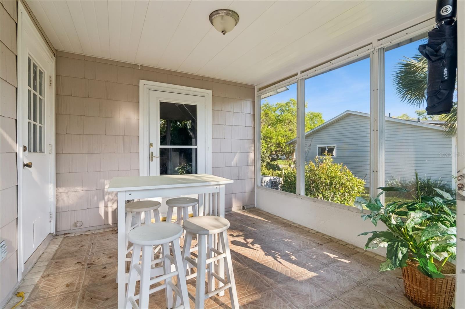 Image 17 of 20 For 1144 Ben More Drive