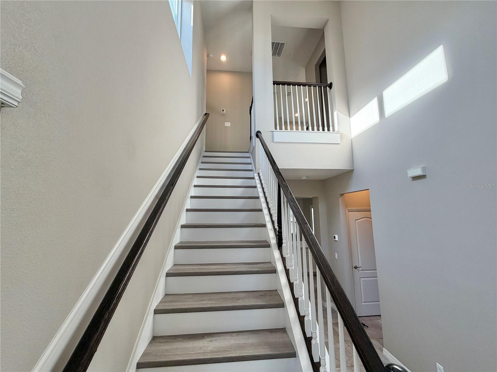 Image 4 of 33 For 15060 Andrew Aly