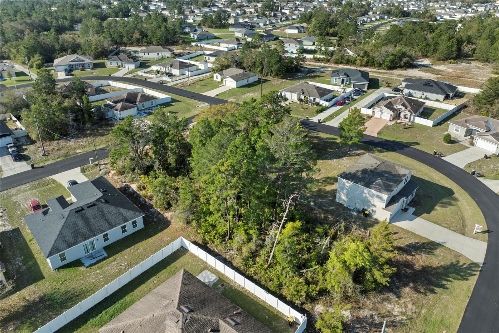 Image 17 of 19 For 2017 Maple Lane