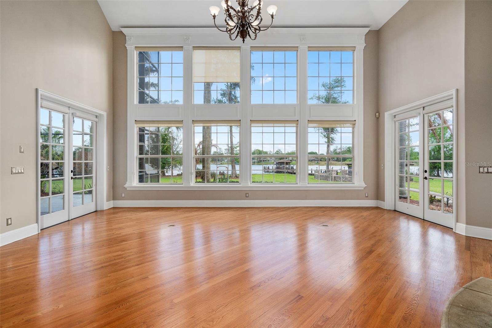 Image 13 of 86 For 5143 Cranes Point Court