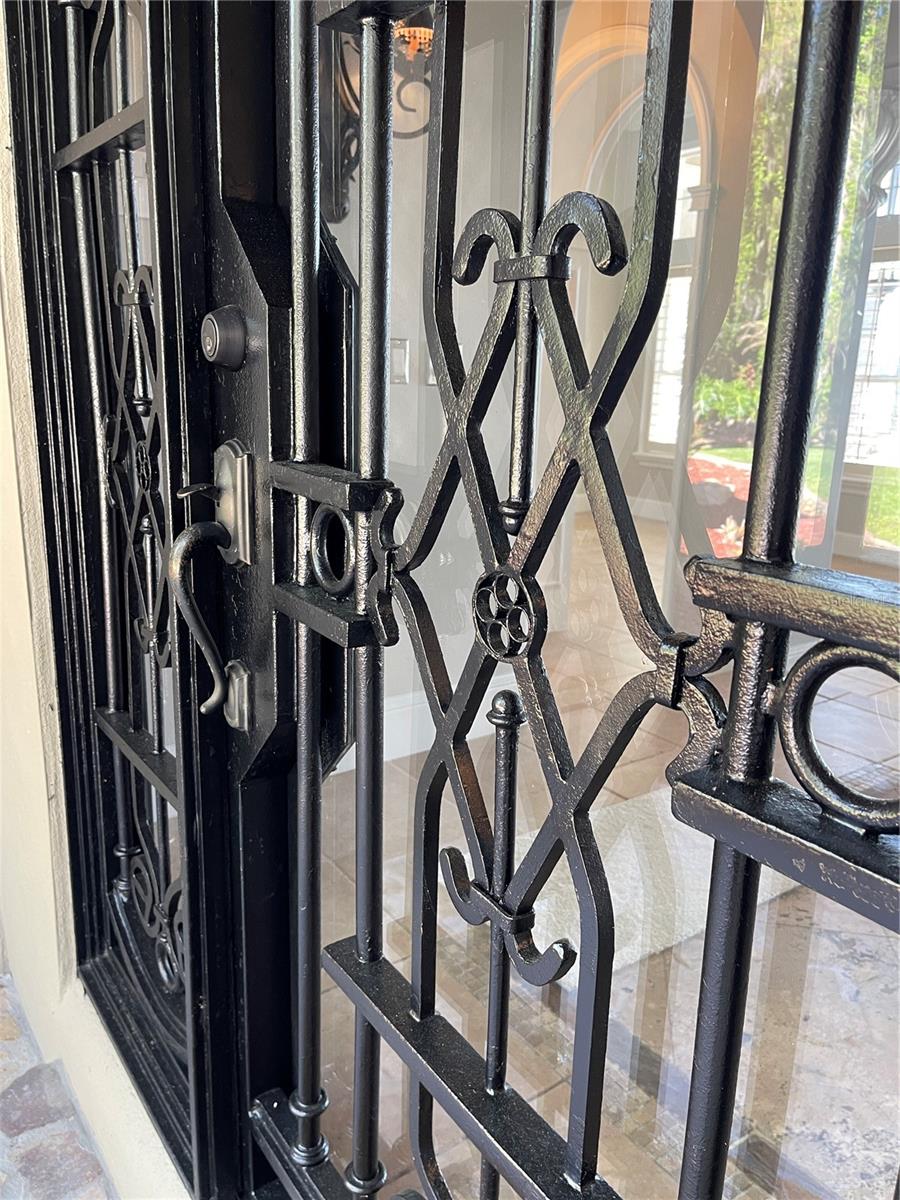 Image 30 of 86 For 5143 Cranes Point Court